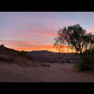 Meet your Posher, Alejandra